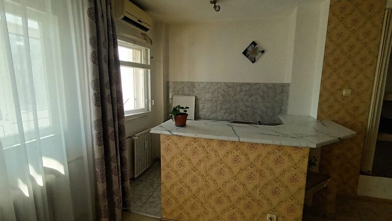 Titan IOR, str. Murgeni, cinema Gloria, bloc mixt, garsoniera
